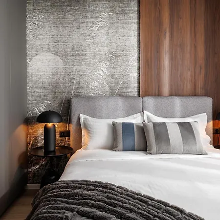 Mandala Designer With Free Private Parking, Near Mall Coresi * Brasov