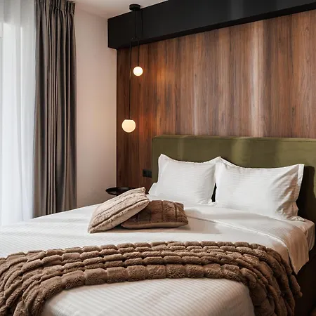 Mandala Designer With Free Private Parking, Near Mall Coresi Brasov